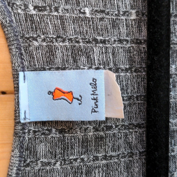 Tank - Picture 2 of 6